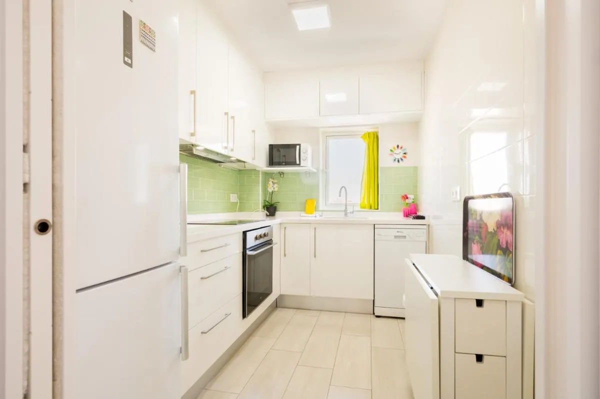 Image 2 of Wide and colourful- 3Bd 1Bth- Triana