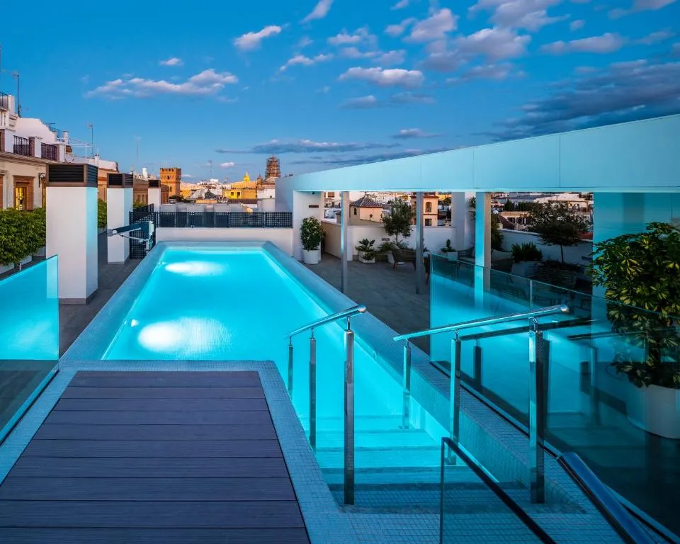 Image of nQn Aparts & Suites Sevilla