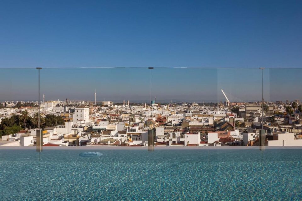 Hotel Colón Gran Meliá – The Leading Hotels of the World